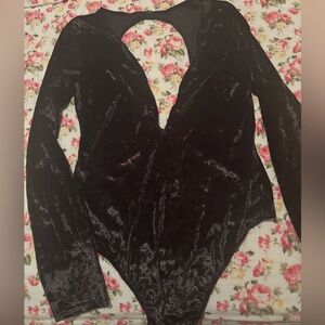 Victorias Secret Bodysuit Women’s M/L black Velvet Velour Goth Grunge Y2K Shirt